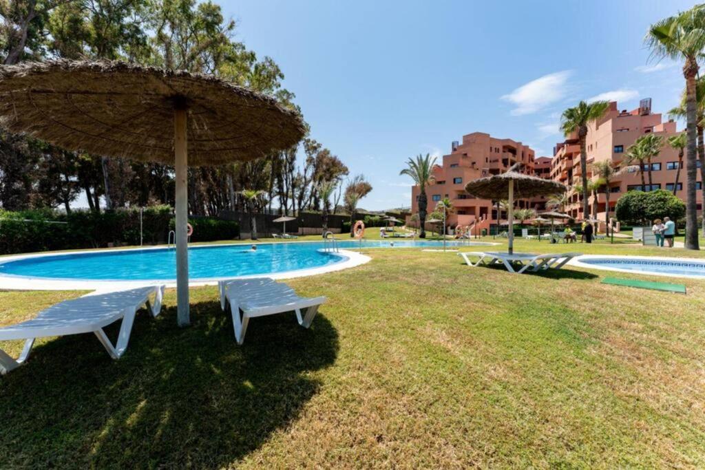 Ct 240 - Beachfront Apartment -Don Juan Manilva Dış mekan fotoğraf