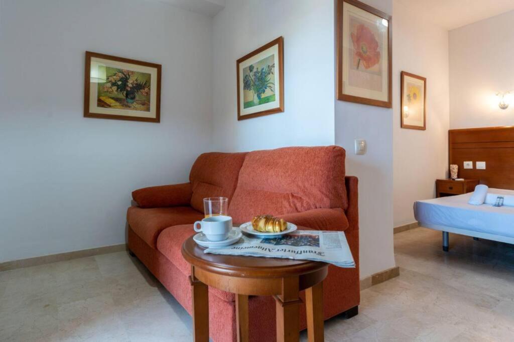 Ct 240 - Beachfront Apartment -Don Juan Manilva Dış mekan fotoğraf